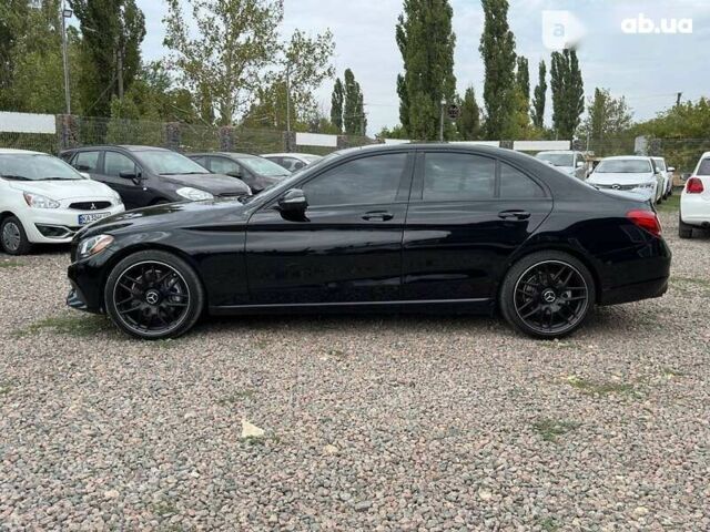 Мерседес С Класс, объемом двигателя 2 л и пробегом 170 тыс. км за 21000 $, фото 3 на Automoto.ua