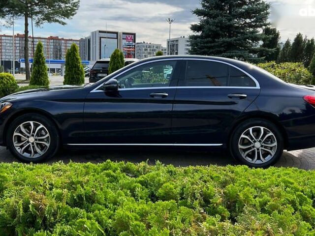 Мерседес С Класс, объемом двигателя 2 л и пробегом 180 тыс. км за 22300 $, фото 3 на Automoto.ua