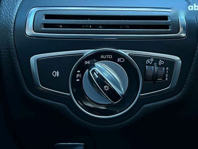 Мерседес С Класс, объемом двигателя 1.6 л и пробегом 272 тыс. км за 18999 $, фото 17 на Automoto.ua