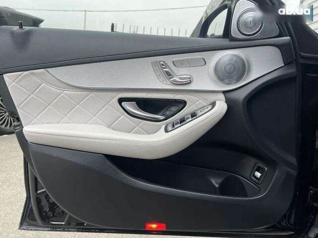 Мерседес С Класс, объемом двигателя 4 л и пробегом 133 тыс. км за 38500 $, фото 13 на Automoto.ua