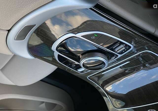 Мерседес С Класс, объемом двигателя 2 л и пробегом 67 тыс. км за 19500 $, фото 25 на Automoto.ua