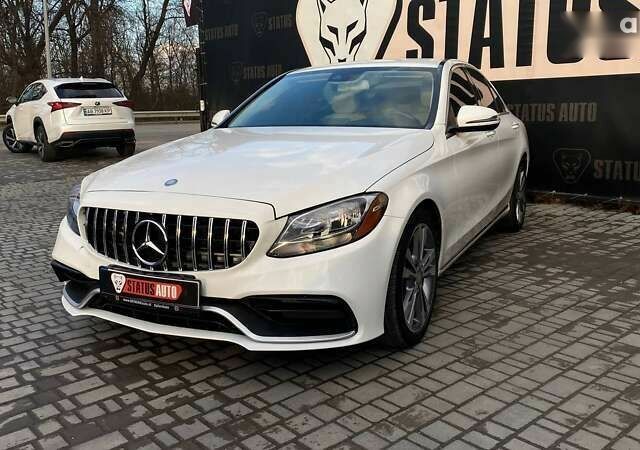 Мерседес С Класс, объемом двигателя 2 л и пробегом 67 тыс. км за 19500 $, фото 1 на Automoto.ua