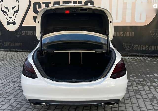 Мерседес С Класс, объемом двигателя 2 л и пробегом 67 тыс. км за 19500 $, фото 9 на Automoto.ua