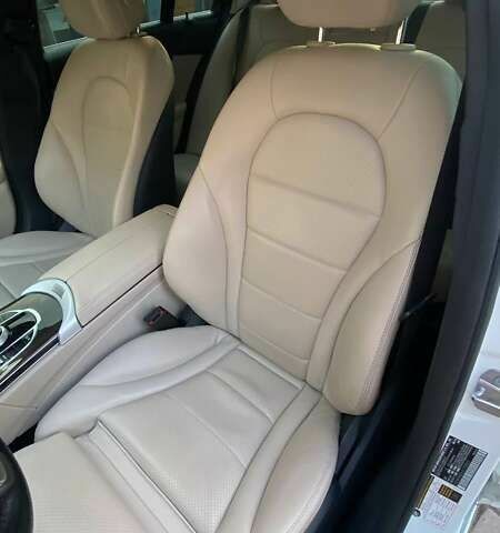 Мерседес С Класс, объемом двигателя 2 л и пробегом 67 тыс. км за 19500 $, фото 16 на Automoto.ua