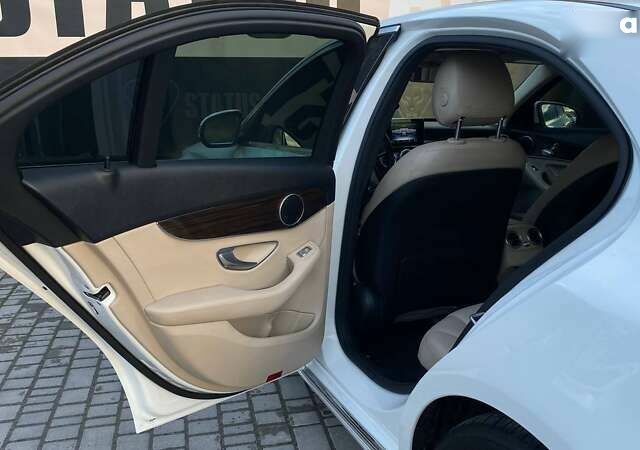 Мерседес С Класс, объемом двигателя 2 л и пробегом 67 тыс. км за 19500 $, фото 28 на Automoto.ua