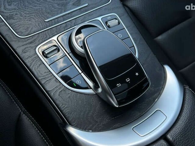 Мерседес С Класс, объемом двигателя 2 л и пробегом 147 тыс. км за 23999 $, фото 27 на Automoto.ua