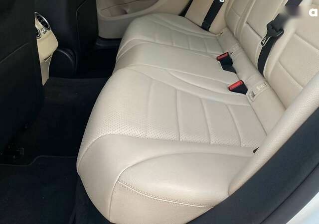 Мерседес С Класс, объемом двигателя 2 л и пробегом 67 тыс. км за 19500 $, фото 29 на Automoto.ua