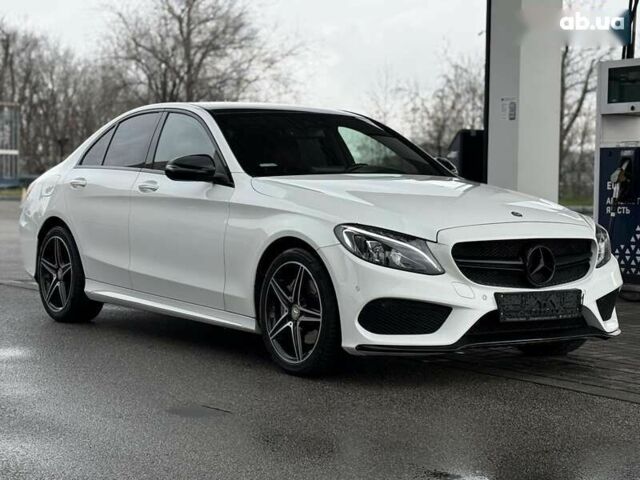 Мерседес С Класс, объемом двигателя 2 л и пробегом 130 тыс. км за 22000 $, фото 16 на Automoto.ua