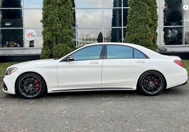 Мерседес С Класс, объемом двигателя 5.5 л и пробегом 64 тыс. км за 67999 $, фото 1 на Automoto.ua