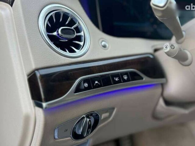 Мерседес С Класс, объемом двигателя 4 л и пробегом 158 тыс. км за 59000 $, фото 13 на Automoto.ua