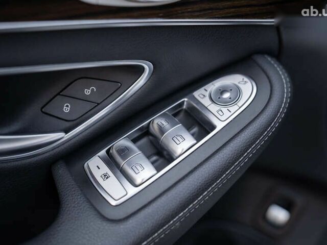 Мерседес С Клас, об'ємом двигуна 2 л та пробігом 137 тис. км за 23900 $, фото 16 на Automoto.ua