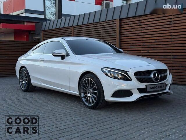 Мерседес С Клас, об'ємом двигуна 2 л та пробігом 37 тис. км за 29900 $, фото 7 на Automoto.ua