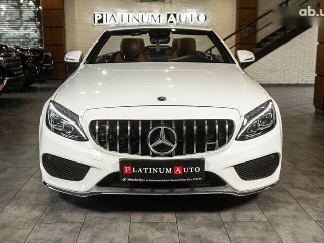 Мерседес С Класс, объемом двигателя 2 л и пробегом 134 тыс. км за 33900 $, фото 2 на Automoto.ua