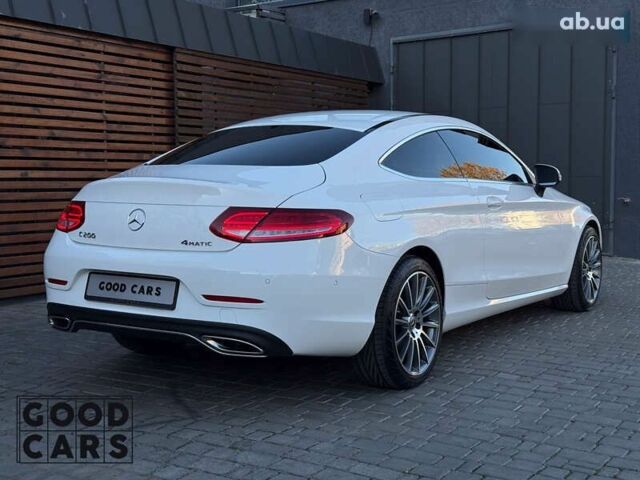 Мерседес С Клас, об'ємом двигуна 2 л та пробігом 37 тис. км за 29900 $, фото 6 на Automoto.ua