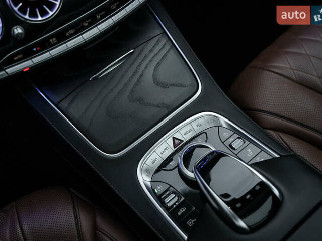 Мерседес С Класс, объемом двигателя 3.99 л и пробегом 100 тыс. км за 66999 $, фото 28 на Automoto.ua