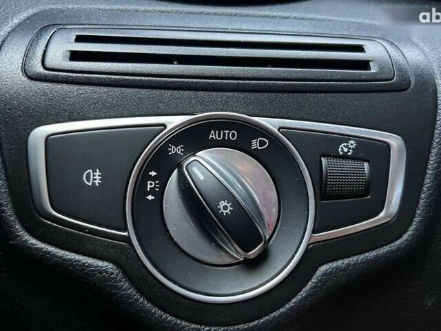 Мерседес С Класс, объемом двигателя 2 л и пробегом 110 тыс. км за 33400 $, фото 15 на Automoto.ua