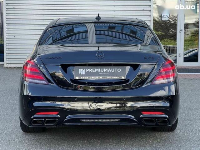 Мерседес С Класс, объемом двигателя 4 л и пробегом 61 тыс. км за 105000 $, фото 11 на Automoto.ua
