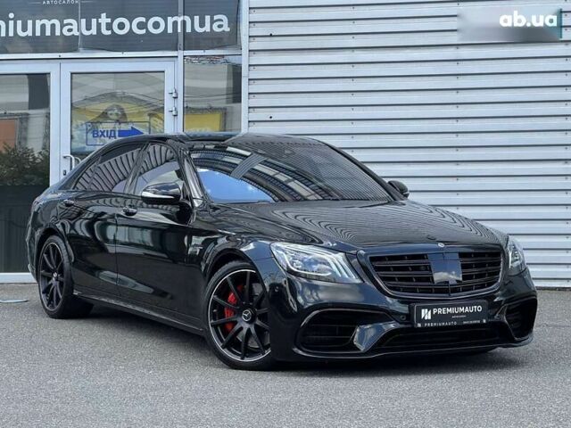 Мерседес С Класс, объемом двигателя 4 л и пробегом 61 тыс. км за 105000 $, фото 2 на Automoto.ua