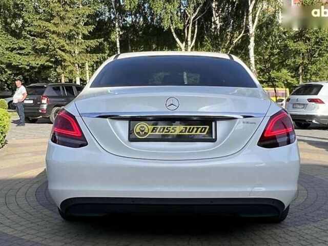 Мерседес С Класс, объемом двигателя 2 л и пробегом 110 тыс. км за 33400 $, фото 5 на Automoto.ua