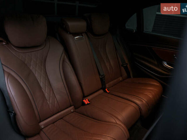 Мерседес С Класс, объемом двигателя 3.99 л и пробегом 100 тыс. км за 66999 $, фото 31 на Automoto.ua