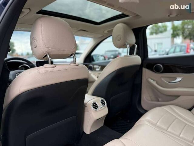 Мерседес С Класс, объемом двигателя 2 л и пробегом 78 тыс. км за 22490 $, фото 21 на Automoto.ua