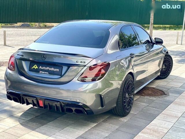 Мерседес С Класс, объемом двигателя 3 л и пробегом 71 тыс. км за 37900 $, фото 7 на Automoto.ua