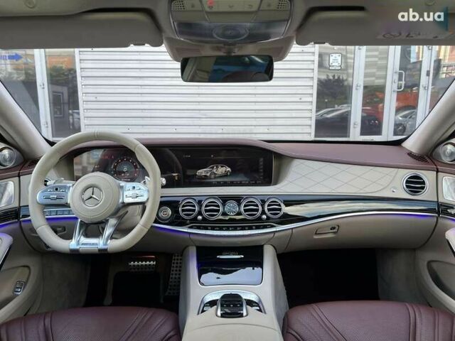 Мерседес С Класс, объемом двигателя 4 л и пробегом 61 тыс. км за 105000 $, фото 13 на Automoto.ua