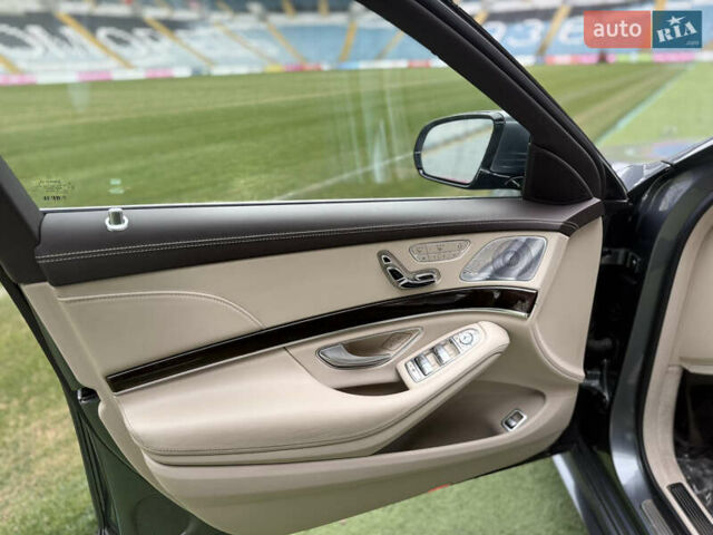 Мерседес С Класс, объемом двигателя 3.99 л и пробегом 87 тыс. км за 50900 $, фото 24 на Automoto.ua