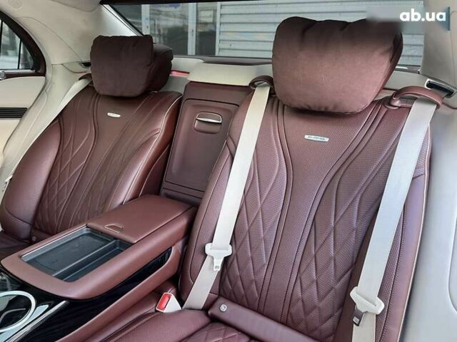 Мерседес С Класс, объемом двигателя 4 л и пробегом 61 тыс. км за 105000 $, фото 24 на Automoto.ua