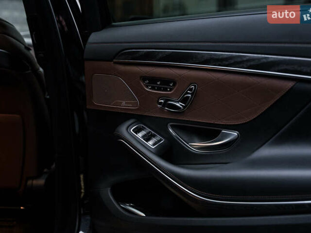 Мерседес С Класс, объемом двигателя 3.99 л и пробегом 100 тыс. км за 66999 $, фото 19 на Automoto.ua