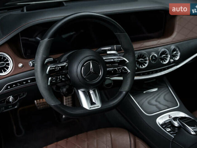 Мерседес С Класс, объемом двигателя 3.99 л и пробегом 100 тыс. км за 66999 $, фото 14 на Automoto.ua