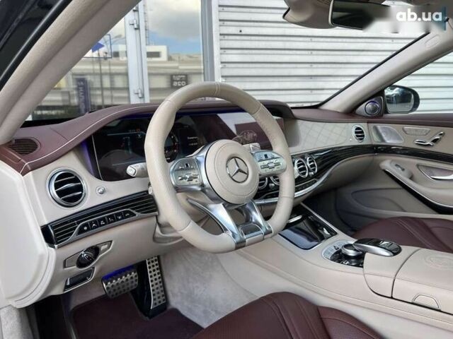 Мерседес С Класс, объемом двигателя 4 л и пробегом 61 тыс. км за 105000 $, фото 18 на Automoto.ua
