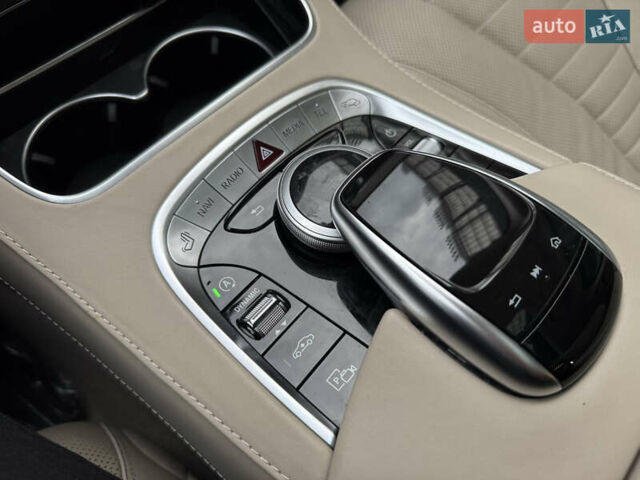 Мерседес С Класс, объемом двигателя 3.99 л и пробегом 87 тыс. км за 50900 $, фото 64 на Automoto.ua