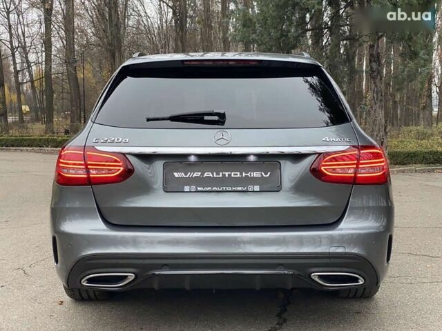 Мерседес С Класс, объемом двигателя 2 л и пробегом 190 тыс. км за 26700 $, фото 8 на Automoto.ua