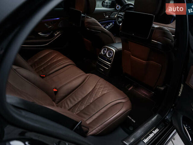 Мерседес С Класс, объемом двигателя 3.99 л и пробегом 100 тыс. км за 66999 $, фото 36 на Automoto.ua