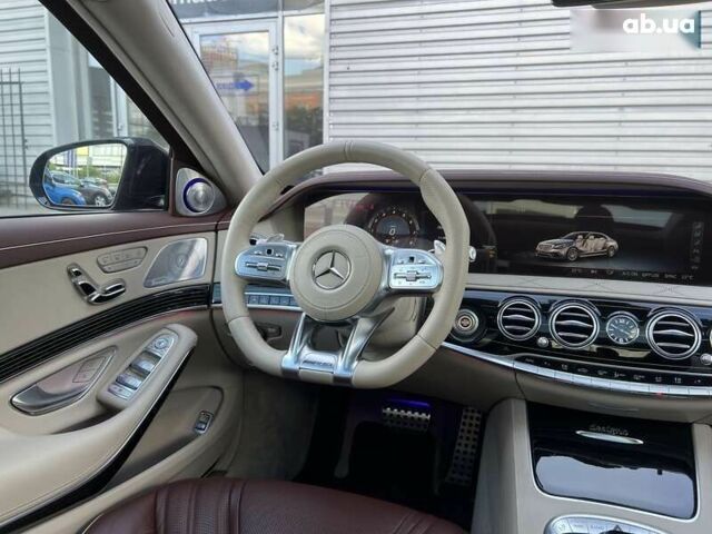 Мерседес С Класс, объемом двигателя 4 л и пробегом 61 тыс. км за 105000 $, фото 16 на Automoto.ua