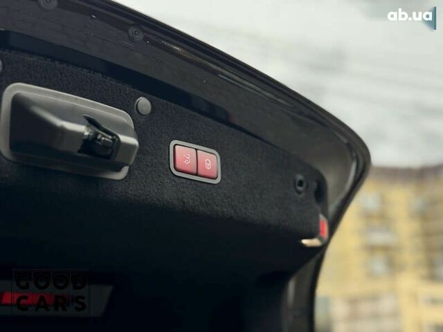 Мерседес С Класс, объемом двигателя 2.9 л и пробегом 99 тыс. км за 59000 $, фото 11 на Automoto.ua