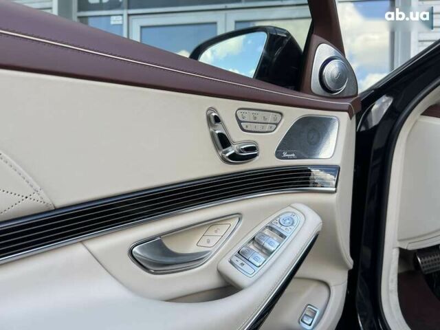 Мерседес С Класс, объемом двигателя 4 л и пробегом 61 тыс. км за 105000 $, фото 22 на Automoto.ua