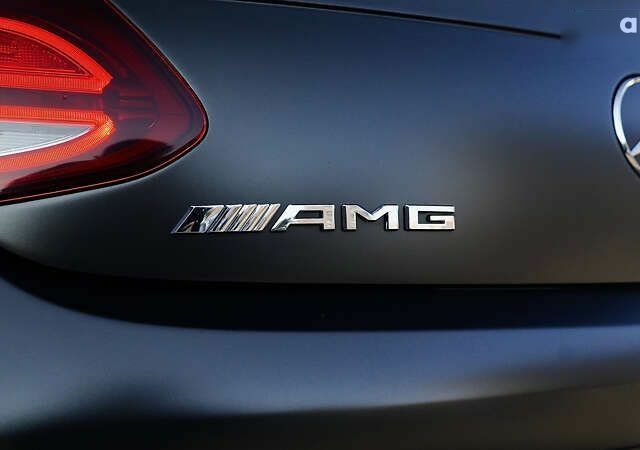 Мерседес С Класс, объемом двигателя 4 л и пробегом 64 тыс. км за 57500 $, фото 17 на Automoto.ua