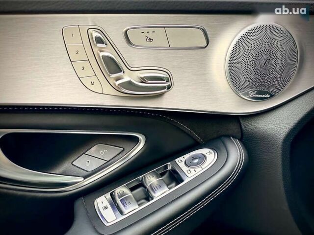 Мерседес С Клас, об'ємом двигуна 4 л та пробігом 63 тис. км за 54990 $, фото 20 на Automoto.ua