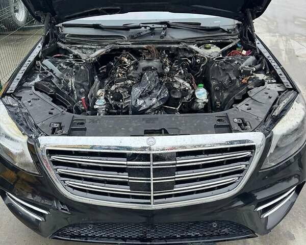 Мерседес С Класс, объемом двигателя 2.99 л и пробегом 80 тыс. км за 28500 $, фото 7 на Automoto.ua