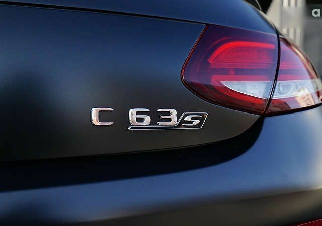 Мерседес С Класс, объемом двигателя 4 л и пробегом 64 тыс. км за 57500 $, фото 20 на Automoto.ua