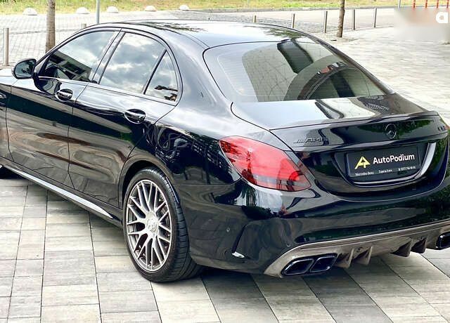 Мерседес С Клас, об'ємом двигуна 4 л та пробігом 63 тис. км за 52990 $, фото 5 на Automoto.ua