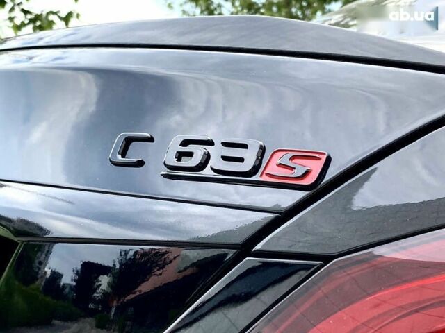 Мерседес С Клас, об'ємом двигуна 4 л та пробігом 63 тис. км за 52990 $, фото 19 на Automoto.ua