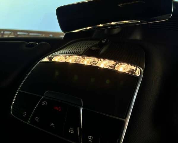 Мерседес С Клас, об'ємом двигуна 2.99 л та пробігом 198 тис. км за 61000 $, фото 13 на Automoto.ua