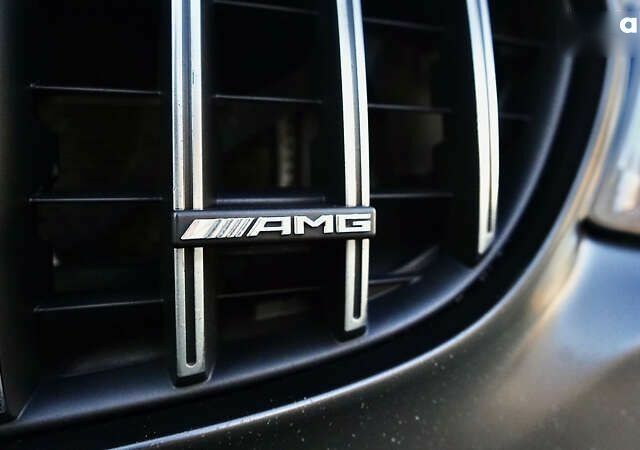 Мерседес С Класс, объемом двигателя 4 л и пробегом 64 тыс. км за 57500 $, фото 5 на Automoto.ua