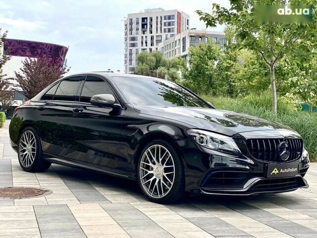 Мерседес С Класс, объемом двигателя 4 л и пробегом 63 тыс. км за 55490 $, фото 3 на Automoto.ua