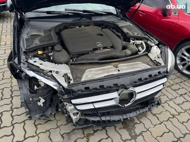 Мерседес С Класс, объемом двигателя 2 л и пробегом 80 тыс. км за 15950 $, фото 12 на Automoto.ua