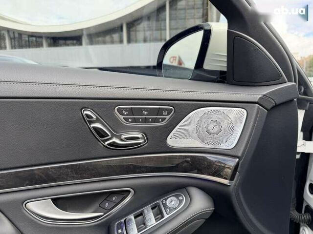 Мерседес С Клас, об'ємом двигуна 4 л та пробігом 43 тис. км за 59999 $, фото 10 на Automoto.ua