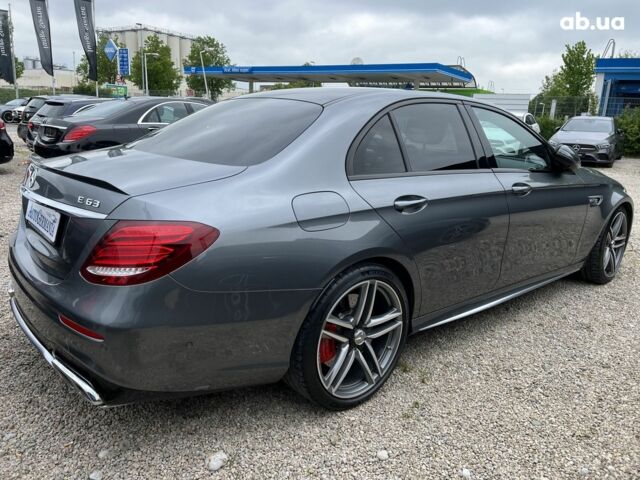 Мерседес С Класс, объемом двигателя 3.98 л и пробегом 40 тыс. км за 79119 $, фото 17 на Automoto.ua